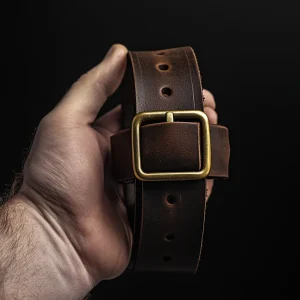 Belt:Roll-up travel beltsStep out in confidence with waist belts that celebrate the influence of vintage fashion while seamlessly adapting to contemporary aesthetics.Innovate the way you dress by selecting unconventional styles that make a remarkable statement.
